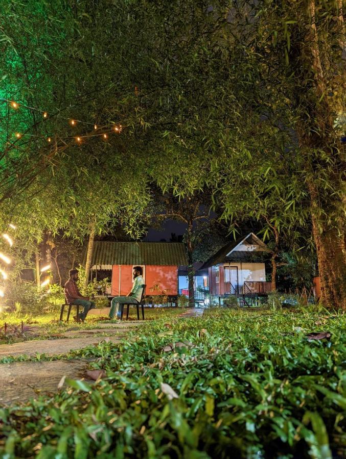 The Wayanad Club Hotel Sultan Bathery Bagian luar foto