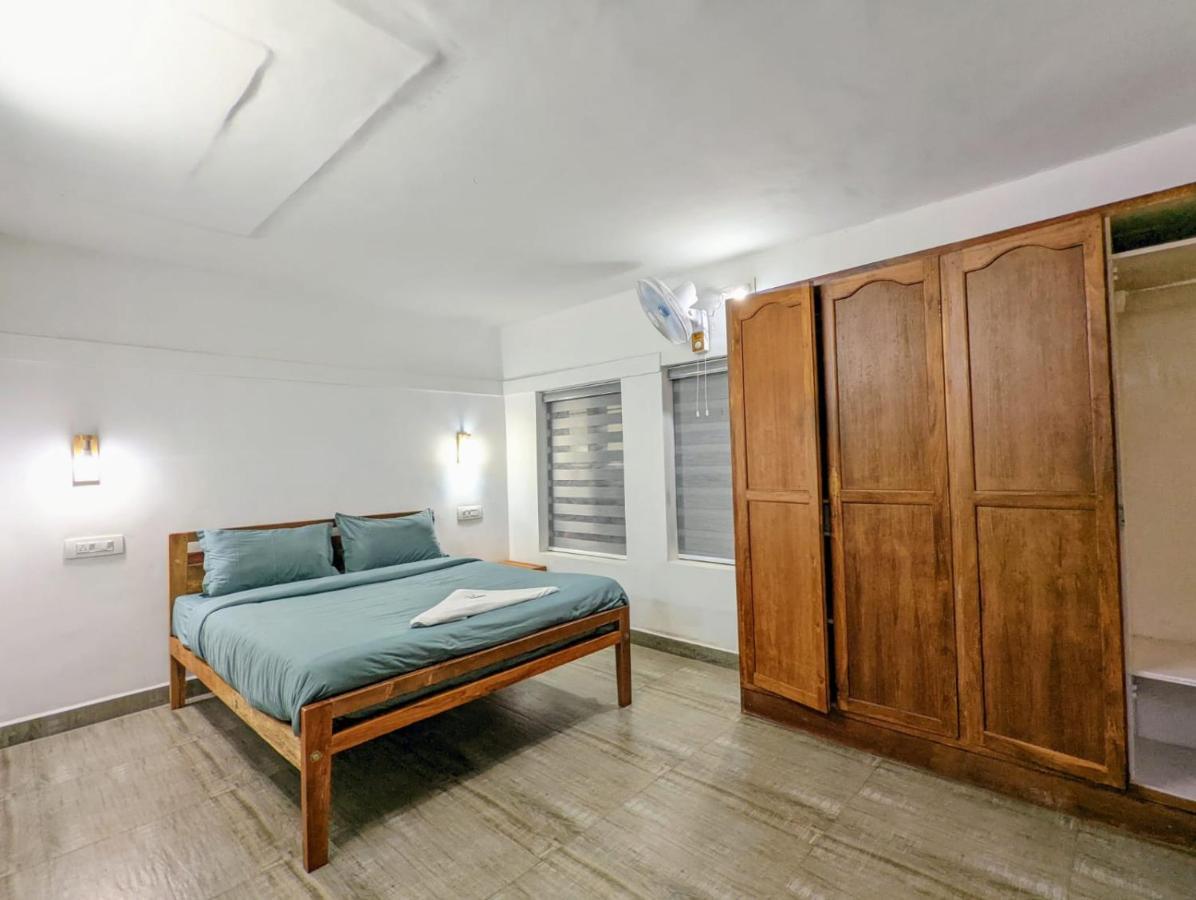 The Wayanad Club Hotel Sultan Bathery Bagian luar foto
