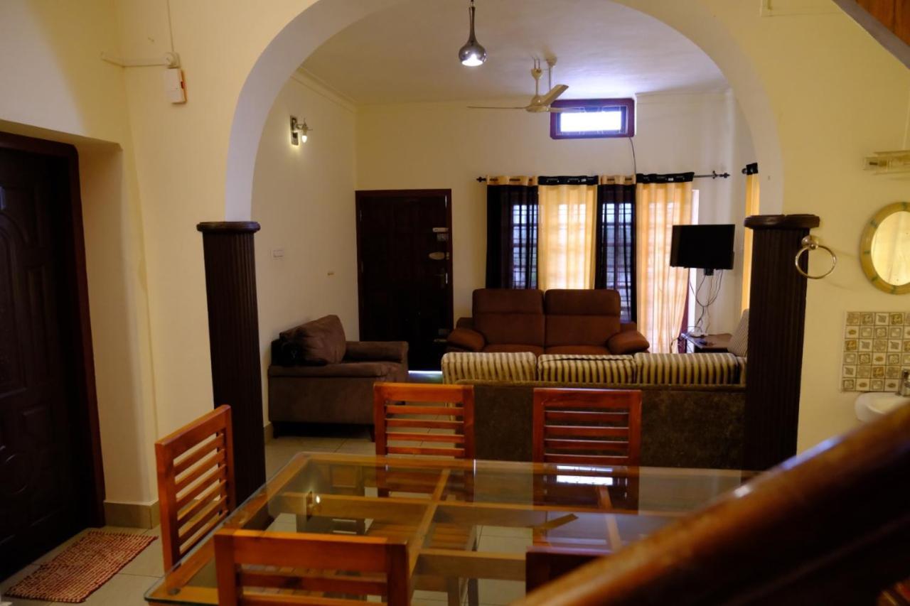 The Wayanad Club Hotel Sultan Bathery Bagian luar foto