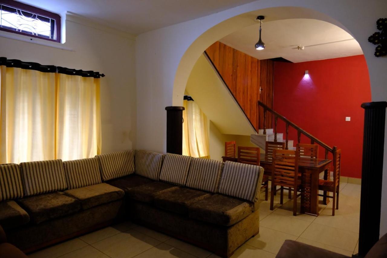 The Wayanad Club Hotel Sultan Bathery Bagian luar foto